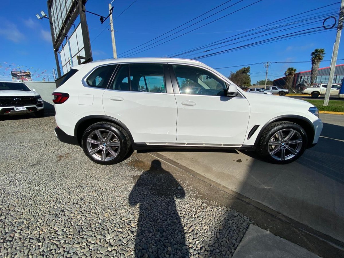 BMW X5 Xdrive 40i 4x4 3.0 año 2023