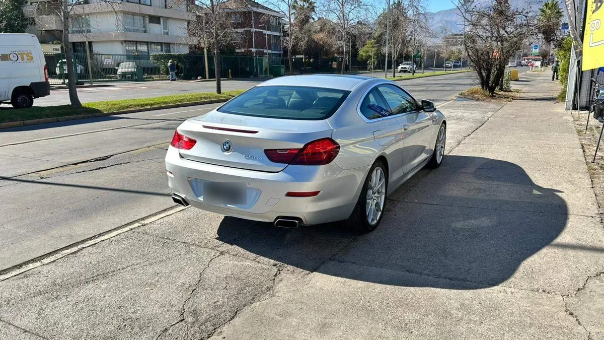 Bmw 650i Coupe  Aut 4.4 4x2 At 2p año 2015