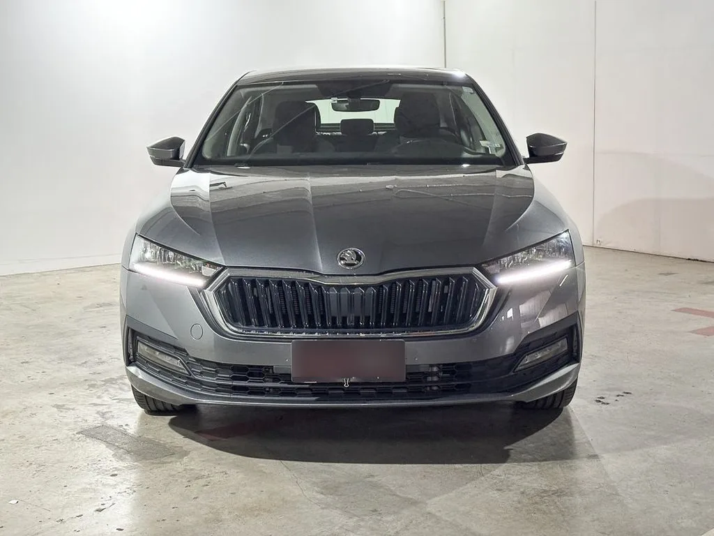 Skoda Octavia 1.4 Tsi Ambition año 2025
