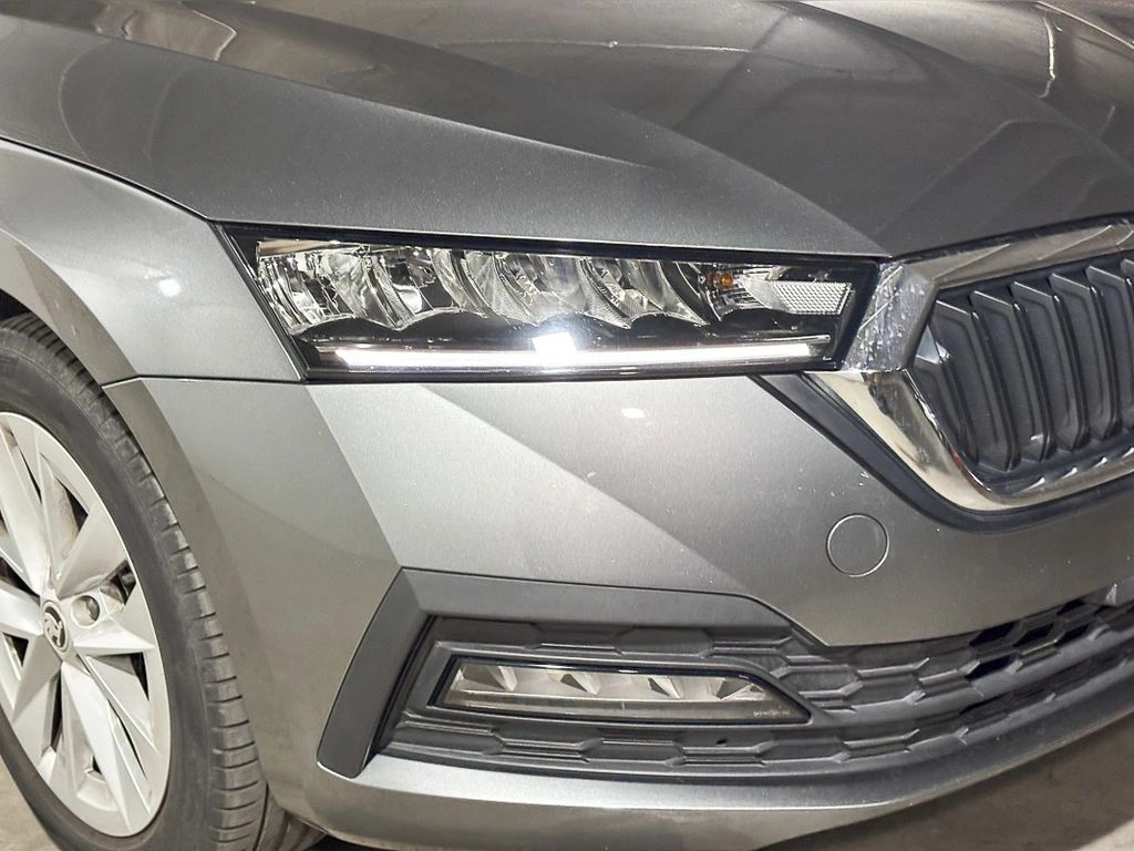 Skoda Octavia 1.4 Tsi Ambition año 2025