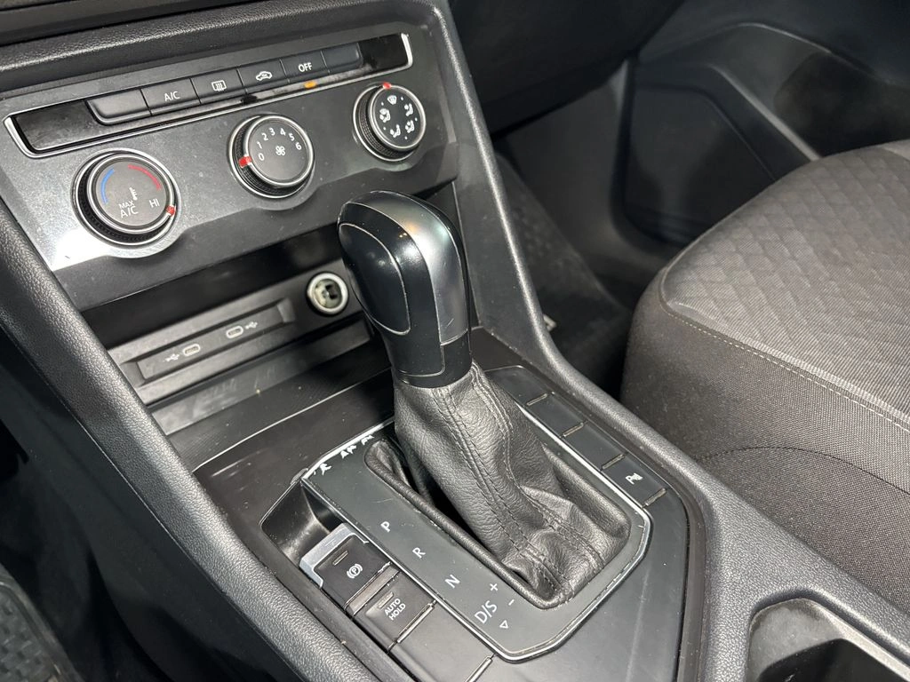 Volkswagen Tiguan 1.4 Tsi Trendline 4x2 150 Hp At 5p año 2022