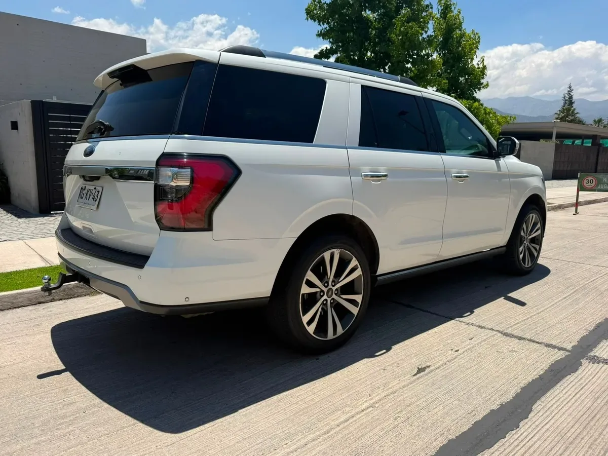 FORD EXPEDITION 3.5 Limited At 4x4 año 2022