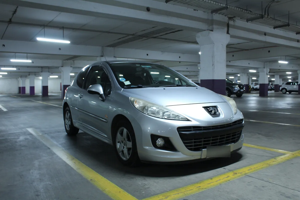 PEUGEOT 207 1.4 Premium Sportium Mt año 2011
