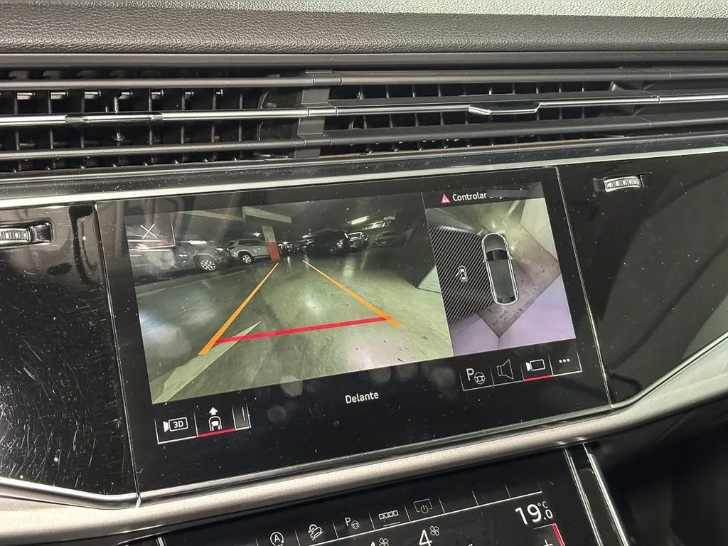Audi Q8 Q8 55 Tfsi Sport año 2023
