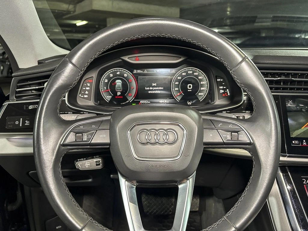 Audi Q8 Q8 55 Tfsi Sport año 2023