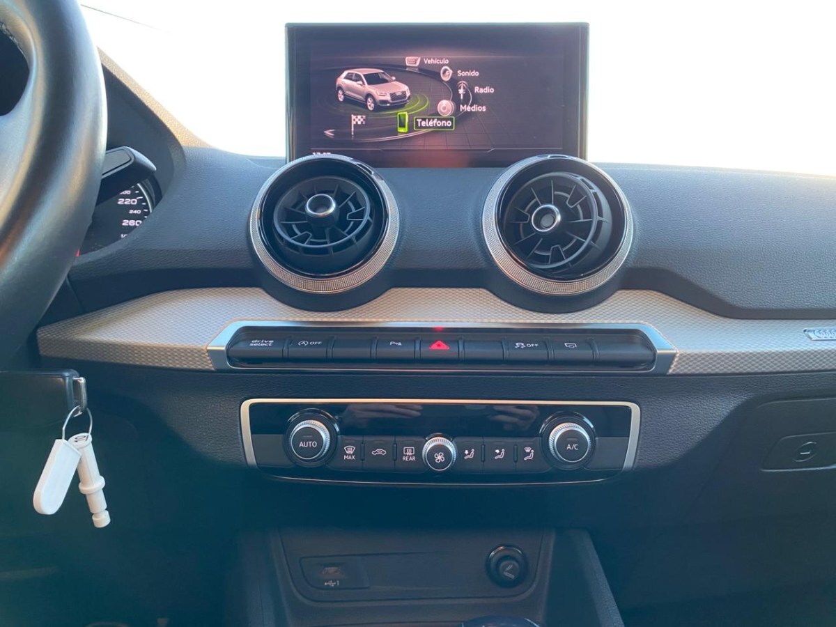 Audi Q2 35 Tfsi 1.4 año 2022