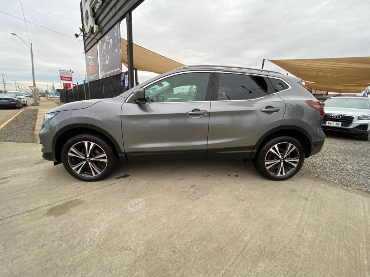 Nissan Qashqai Advance 2.0 año 2022