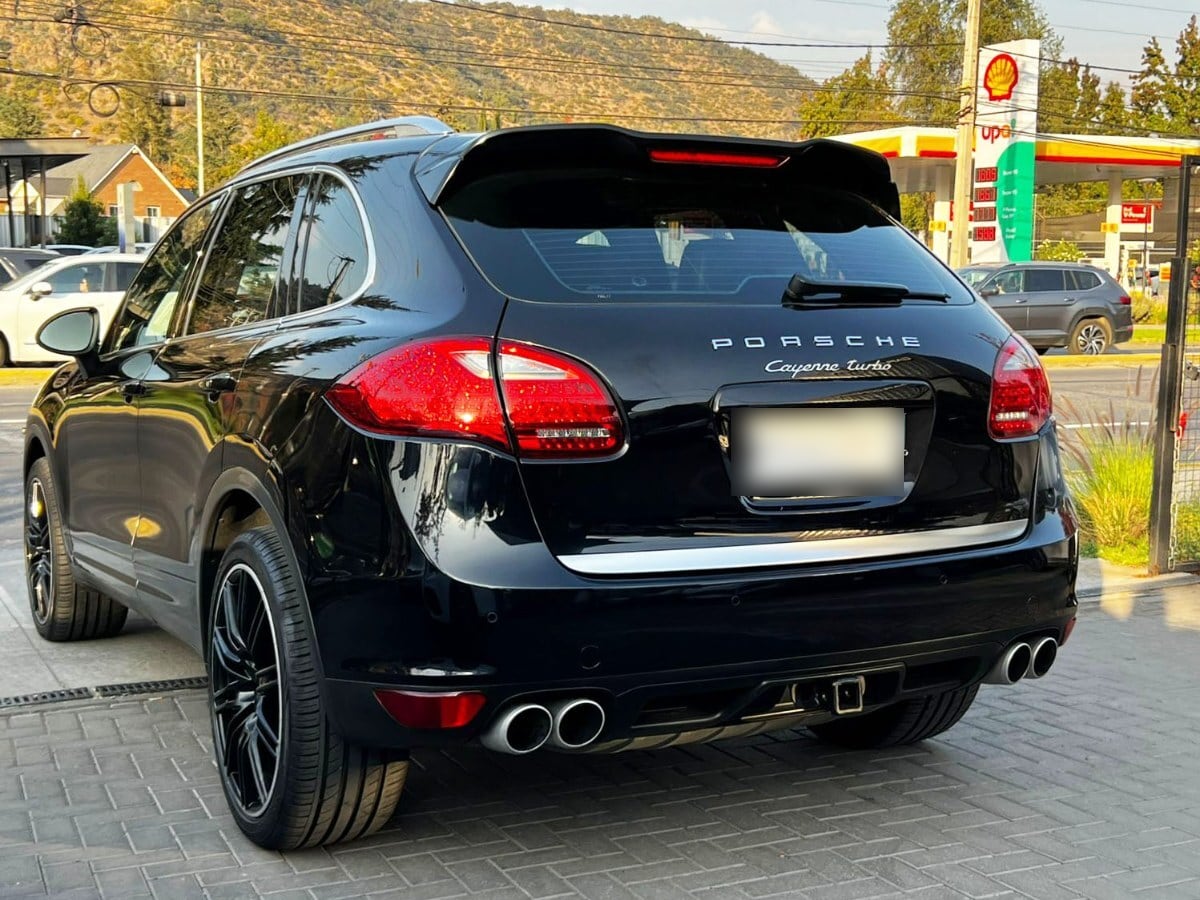 Porsche Cayenne Turbo 4.8 año 2013