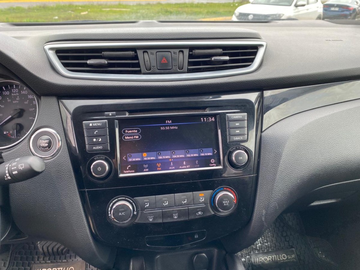 Nissan Qashqai Advance 2.0 año 2022