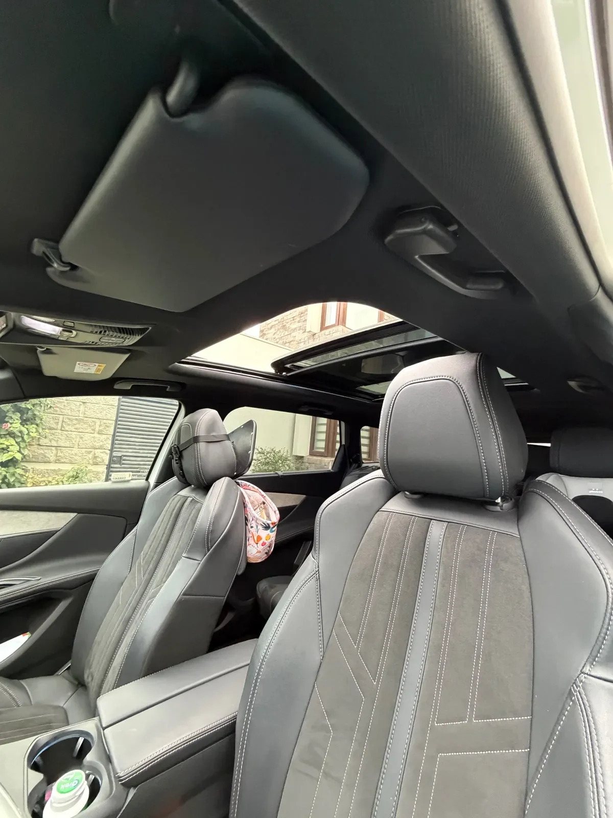 Peugeot 5008 1.5 Gt Black Pack Bluehdi 130 Eat8 At año 2024