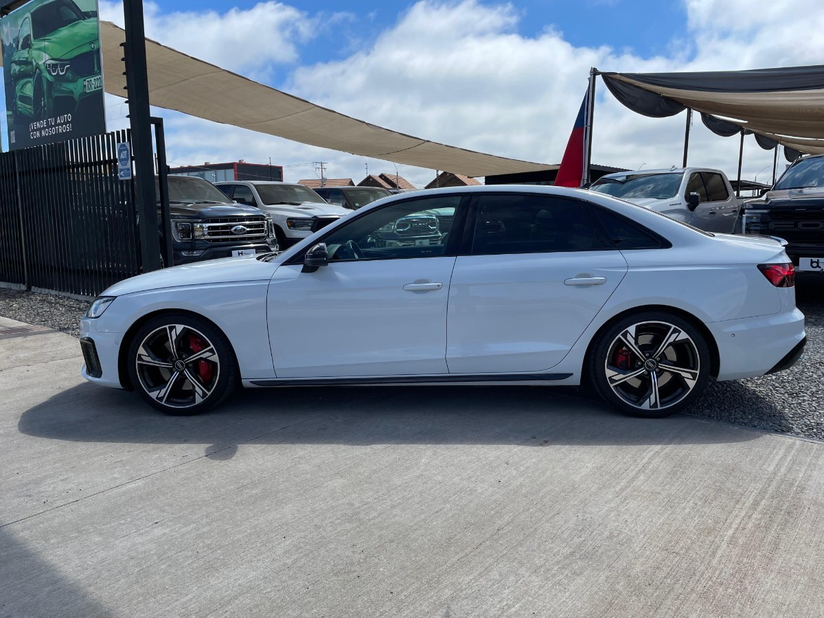 Audi S4 3.0 At año 2023