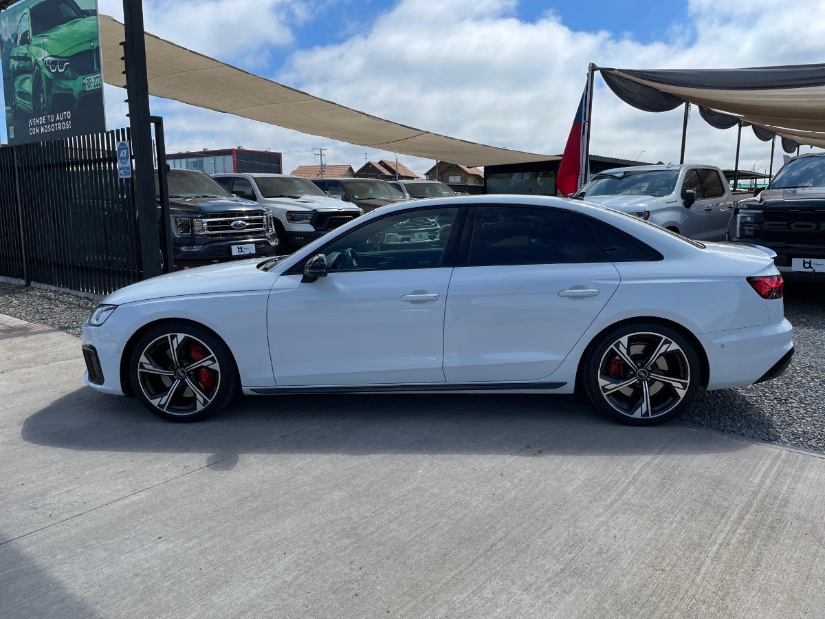 Audi S4 3.0 At año 2023