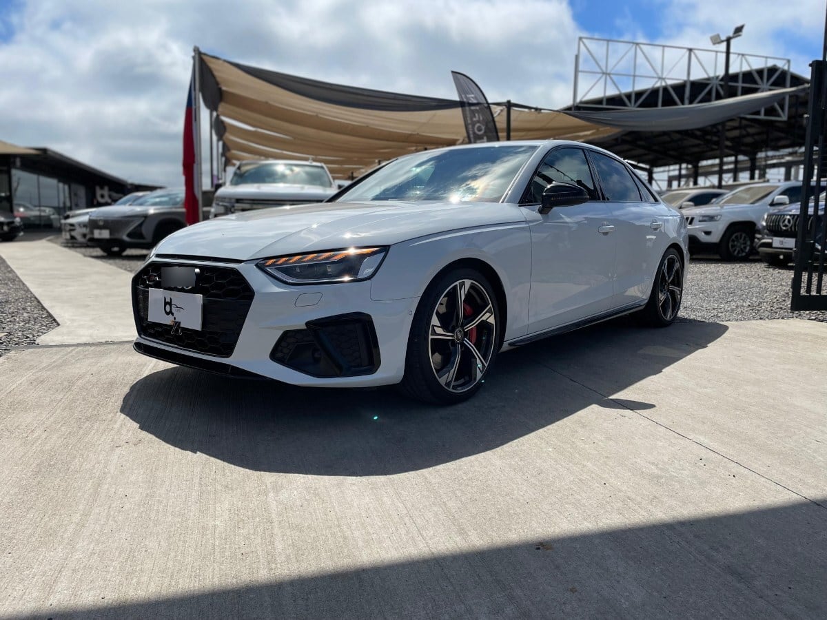 Audi S4 3.0 At año 2023