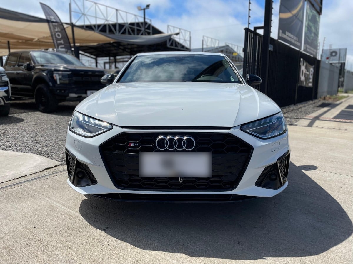 Audi S4 3.0 At año 2023