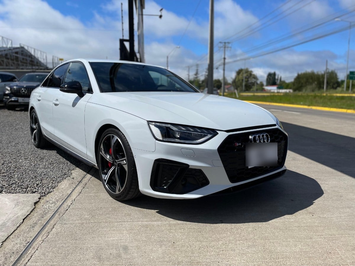 Audi S4 3.0 At año 2023