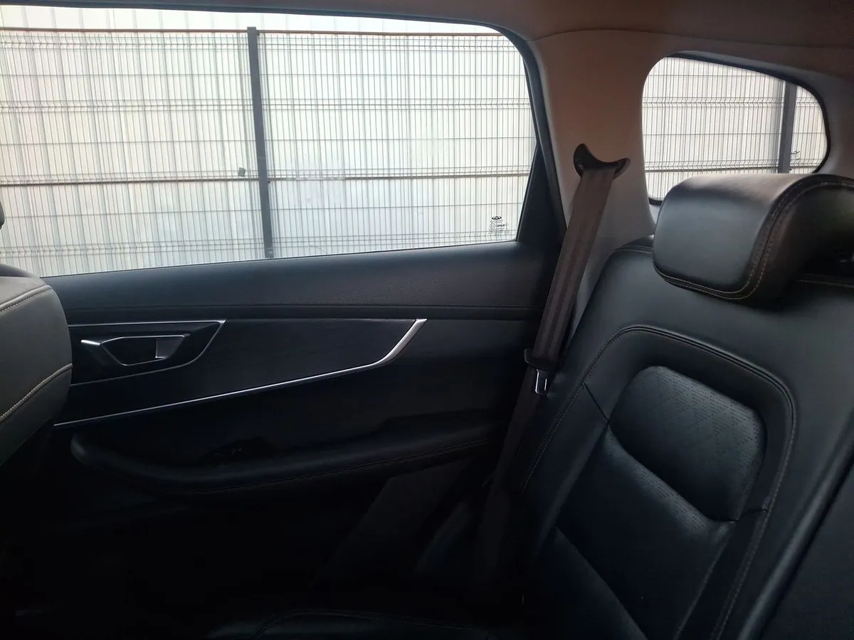 Chery Tiggo 8 1.5t Gls 4x2 Mt6 5p año 2023