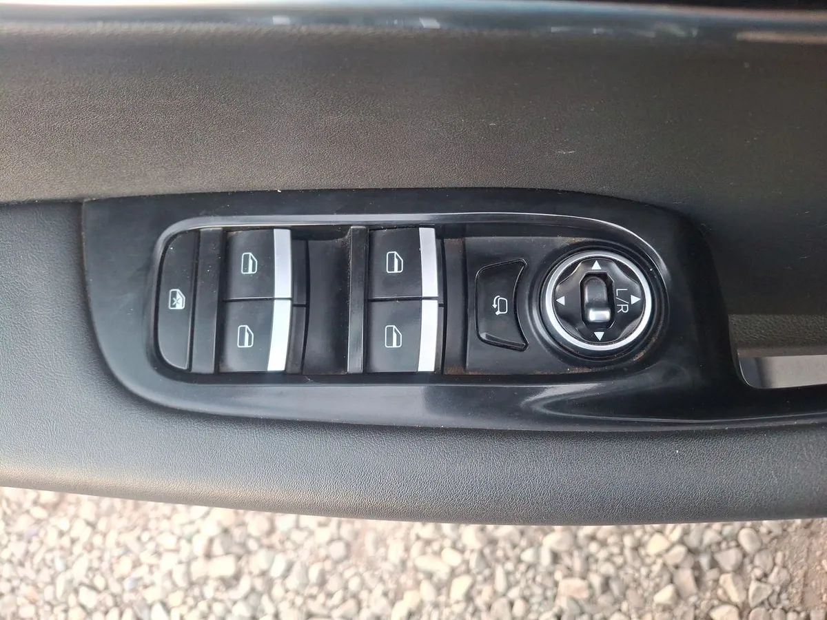 Chery Tiggo 8 1.5t Gls 4x2 Mt6 5p año 2023