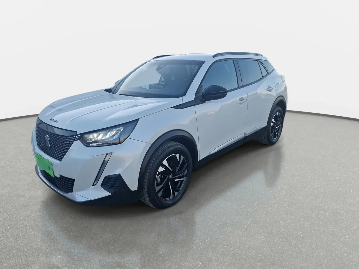 Peugeot 2008 1.5 Allure Bluehdi 130 4x2 At 5p año 2023