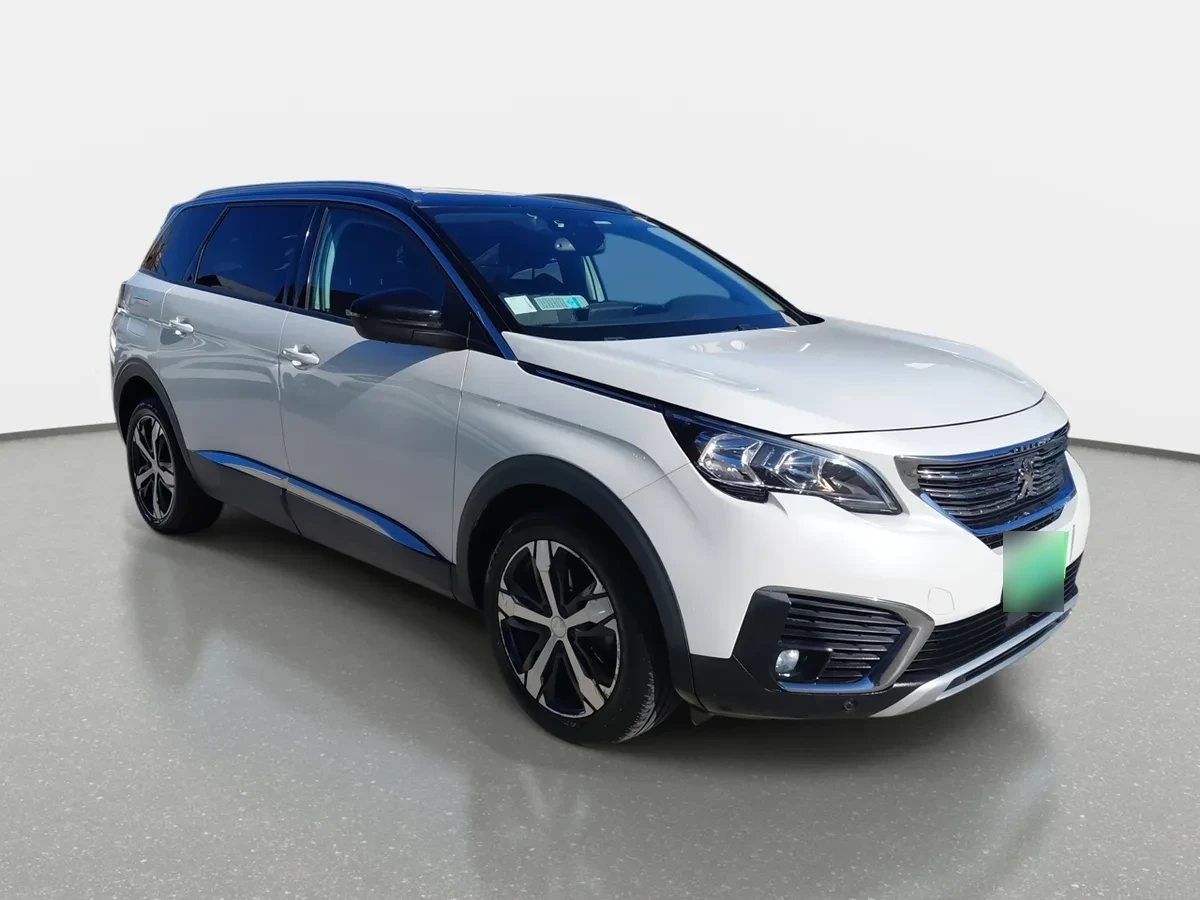 Peugeot 5008 1.5 Allure Bluehdi 4x2 130 Eat6 5p año 2020