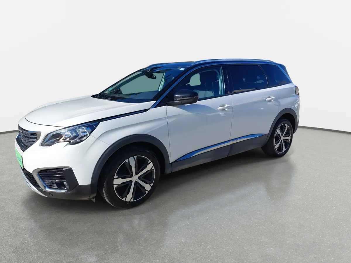 Peugeot 5008 1.5 Allure Bluehdi 4x2 130 Eat6 5p año 2020