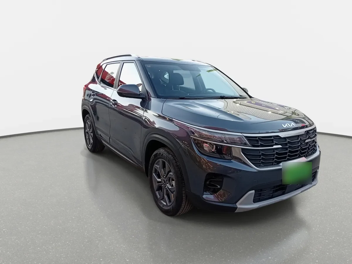 Kia Seltos 1.5 Ex 4x2 Ivt At 5p año 2024