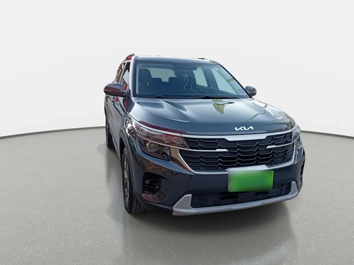 Kia Seltos 1.5 Ex 4x2 Ivt At 5p año 2024