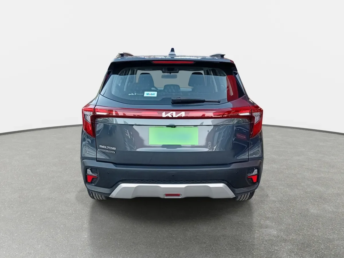 Kia Seltos 1.5 Ex 4x2 Ivt At 5p año 2024