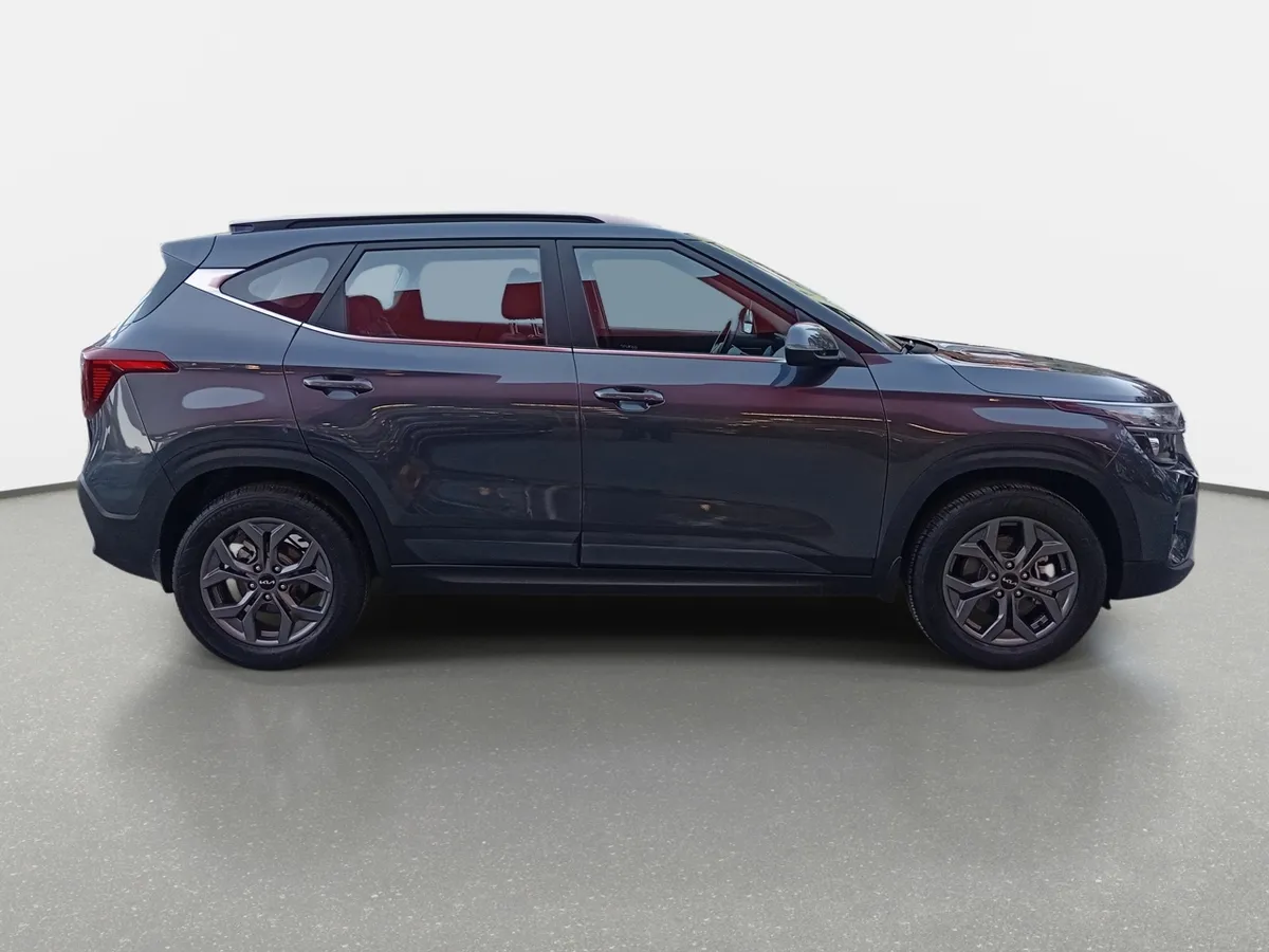 Kia Seltos 1.5 Ex 4x2 Ivt At 5p año 2024