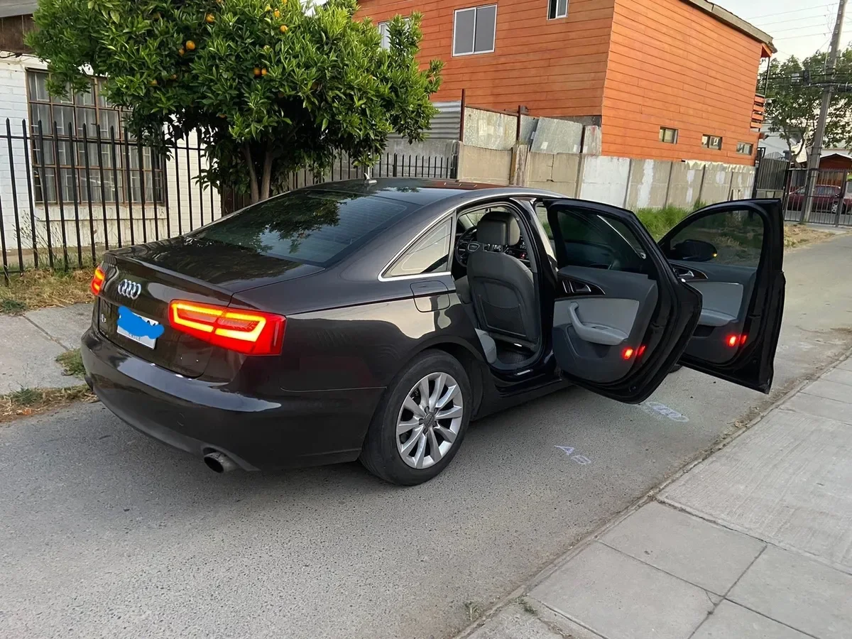 AUDI A6 2.0 Tfsi At año 2012