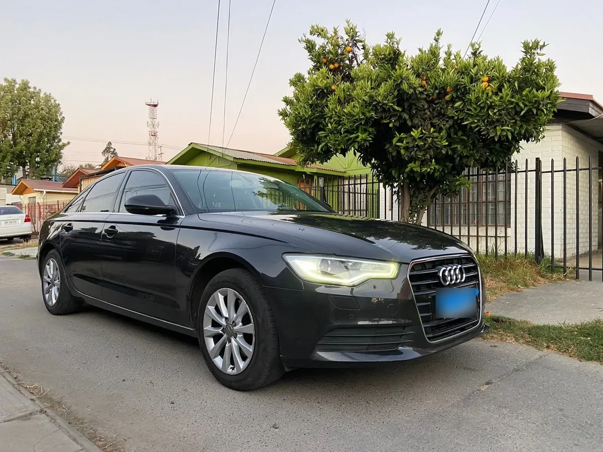 AUDI A6 2.0 Tfsi At año 2012