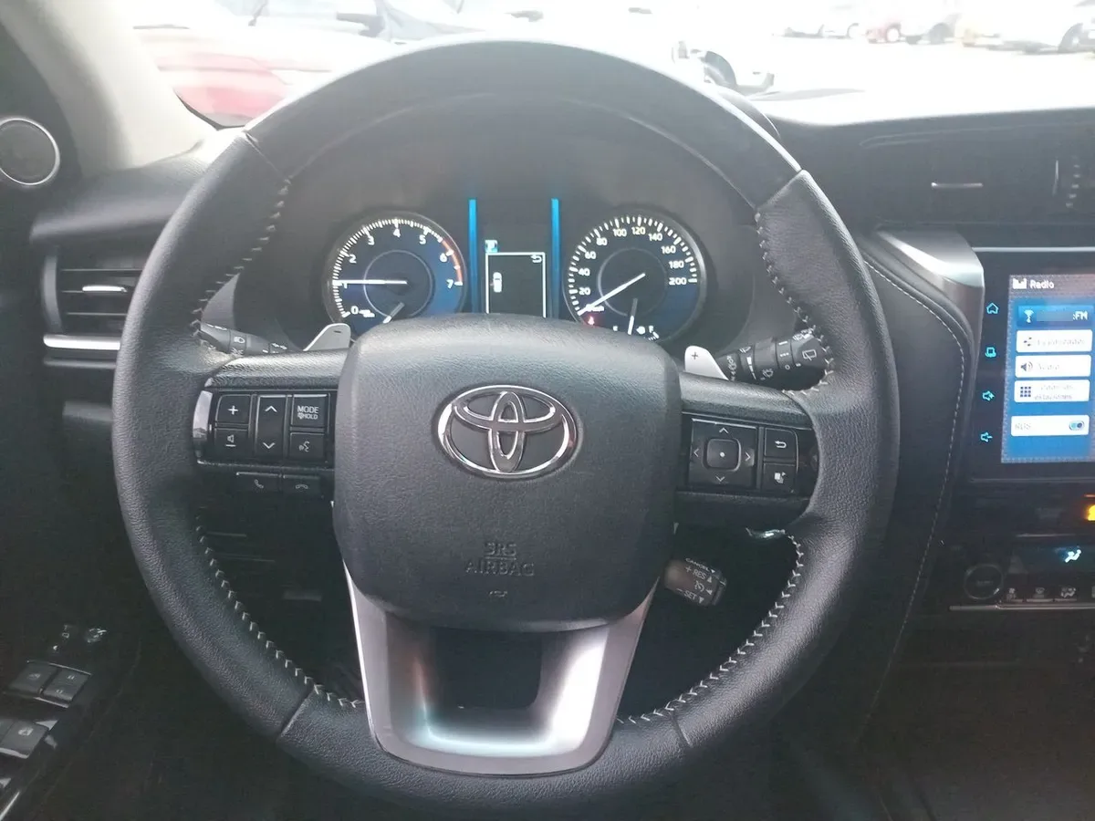 Toyota Fortunner 2.7 Srx 4x2 At 5p año 2022