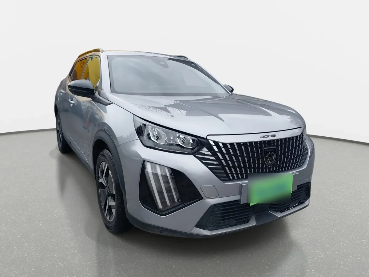 Peugeot 2008 1.5 Allure Pack Bluehdi 130hp Diesel 4x2 Eat8 5p año 2024