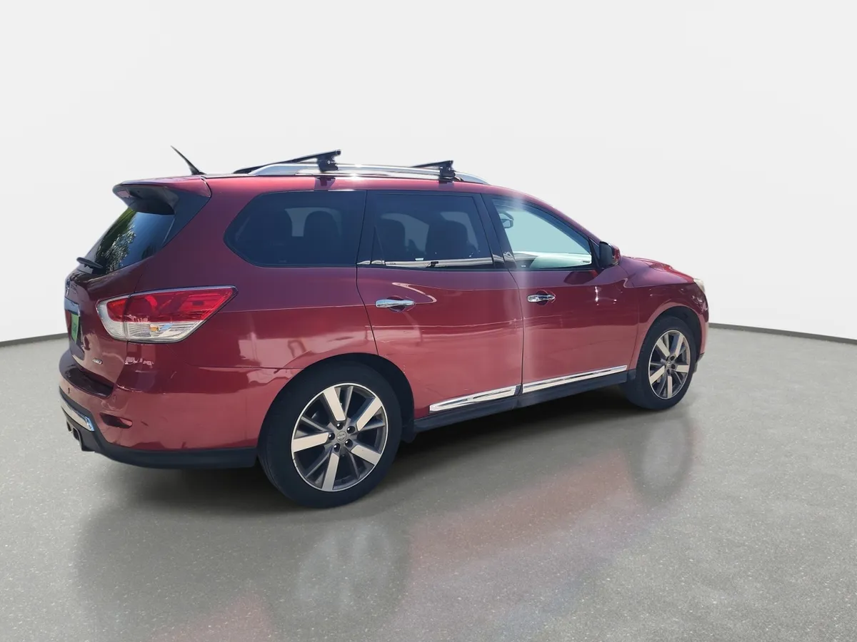 Nissan Pathfinder 3.5 Exclusive 4wd Cvt At 5p año 2016
