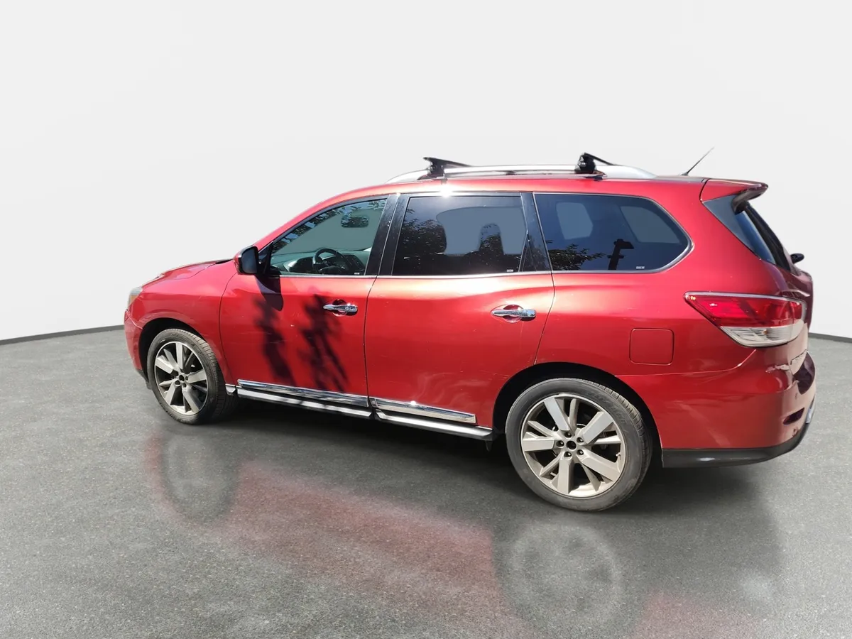 Nissan Pathfinder 3.5 Exclusive 4wd Cvt At 5p año 2016