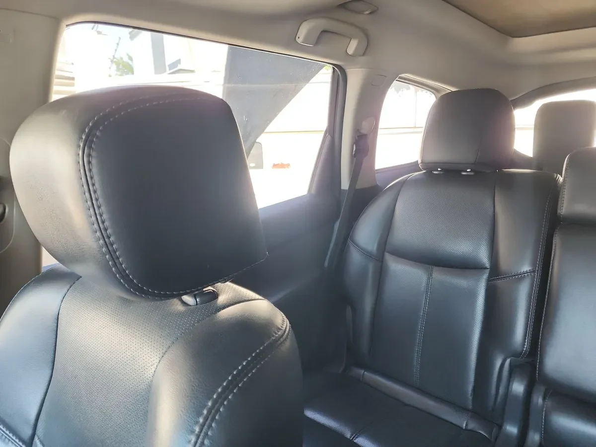 Nissan Pathfinder 3.5 Exclusive 4wd Cvt At 5p año 2016