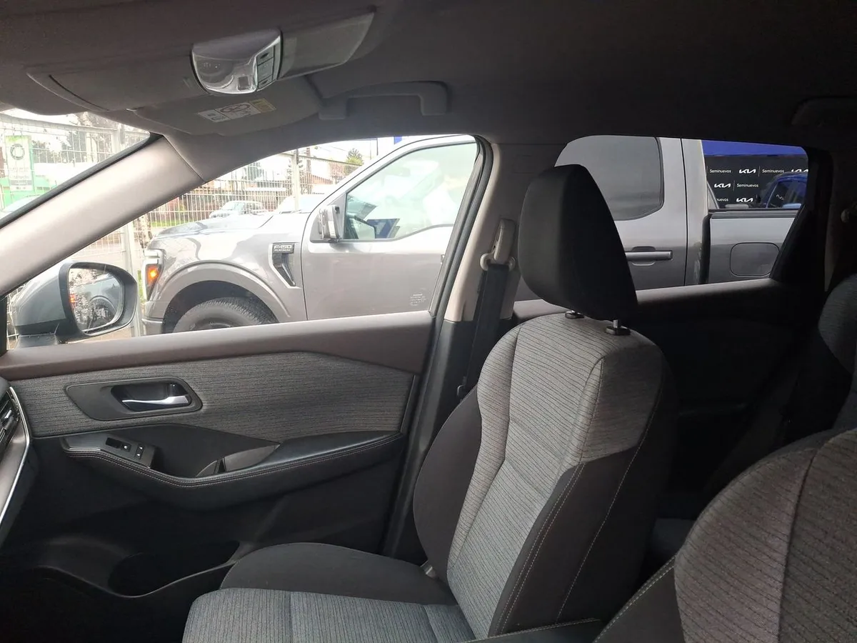 Nissan X-Trail 2.5 Sense 4x2 3row Cvt At 5p año 2024