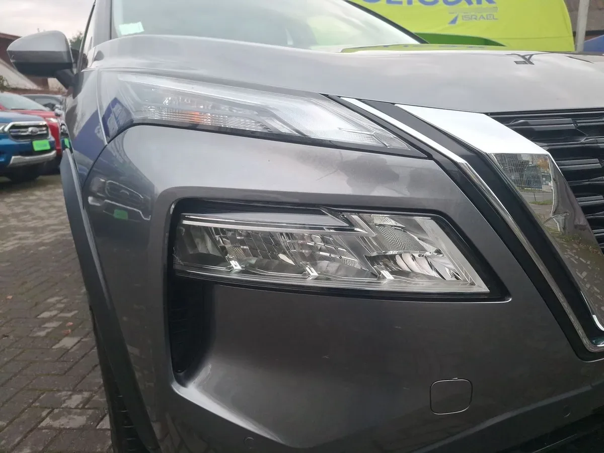 Nissan X-Trail 2.5 Sense 4x2 3row Cvt At 5p año 2024