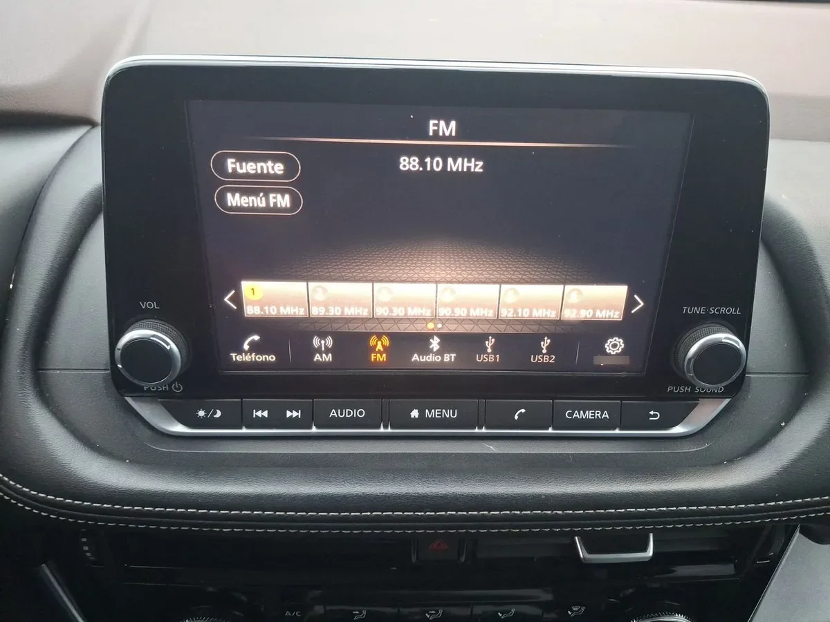 Nissan X-Trail 2.5 Sense 4x2 3row Cvt At 5p año 2024