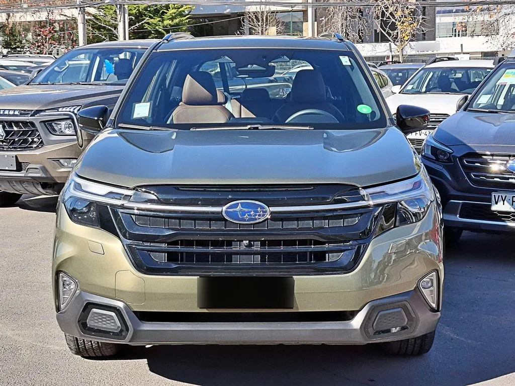 Subaru Forester E-Boxer 2.5 At 4x4 año 2026