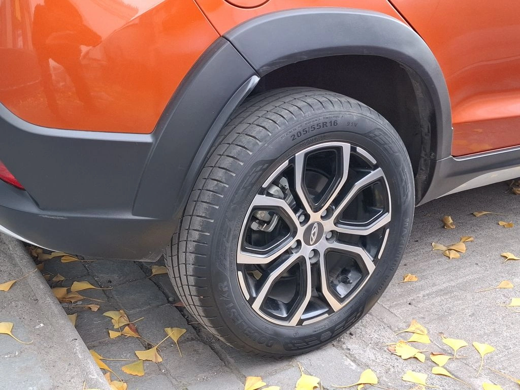 Chery Tiggo 2 1.5 Gls Mt año 2024