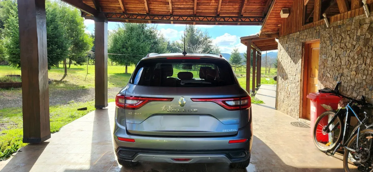 RENAULT KOLEOS 2.5 Intens At 4x2 año 2025