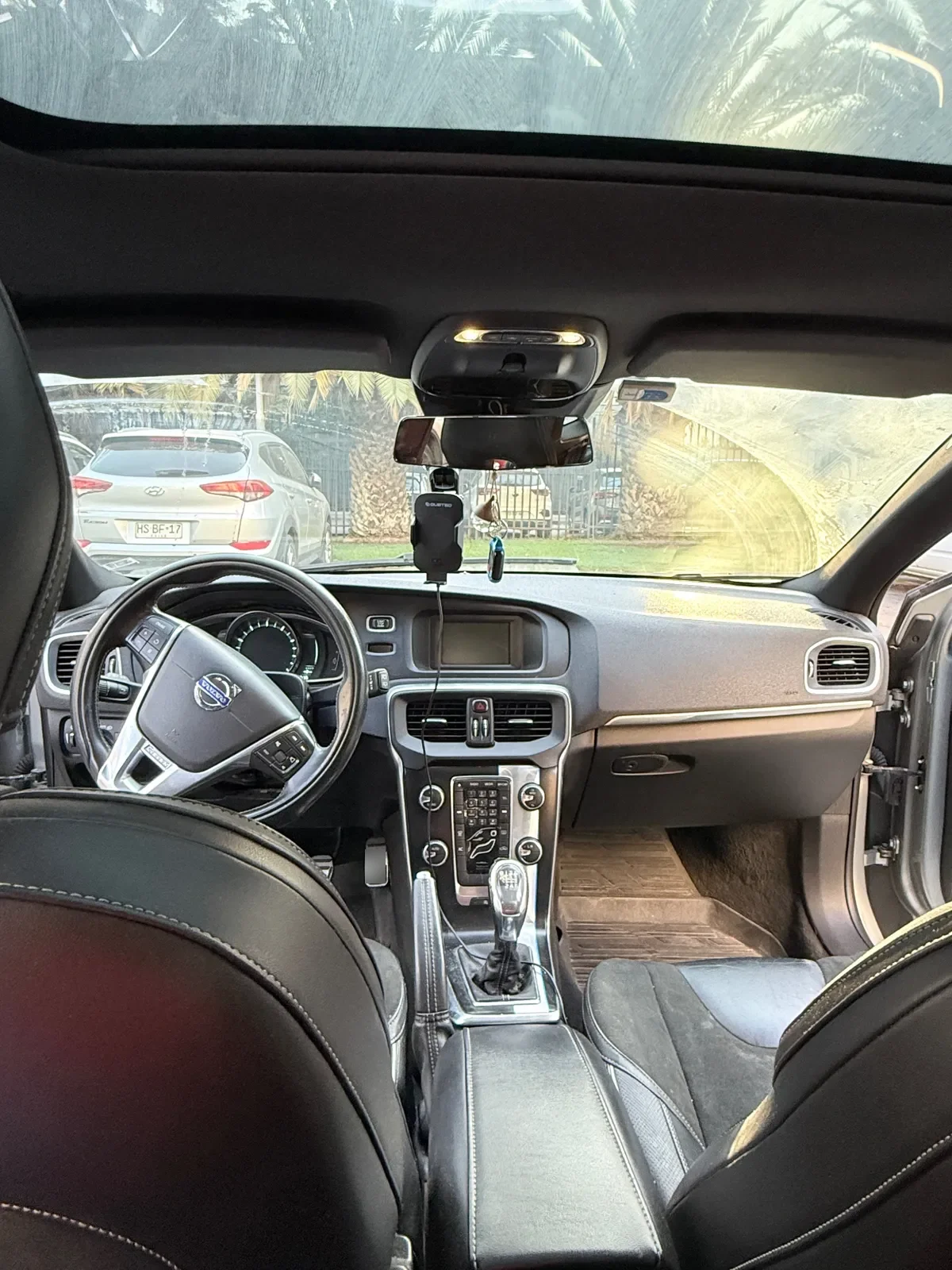 Volvo V40 1.6 T4 R-Desing Mt año 2013