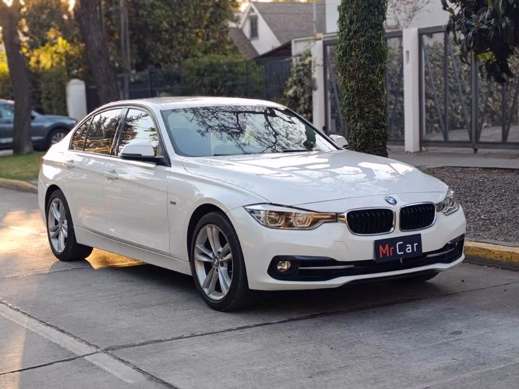 BMW 318 I Sport Lci año 2017