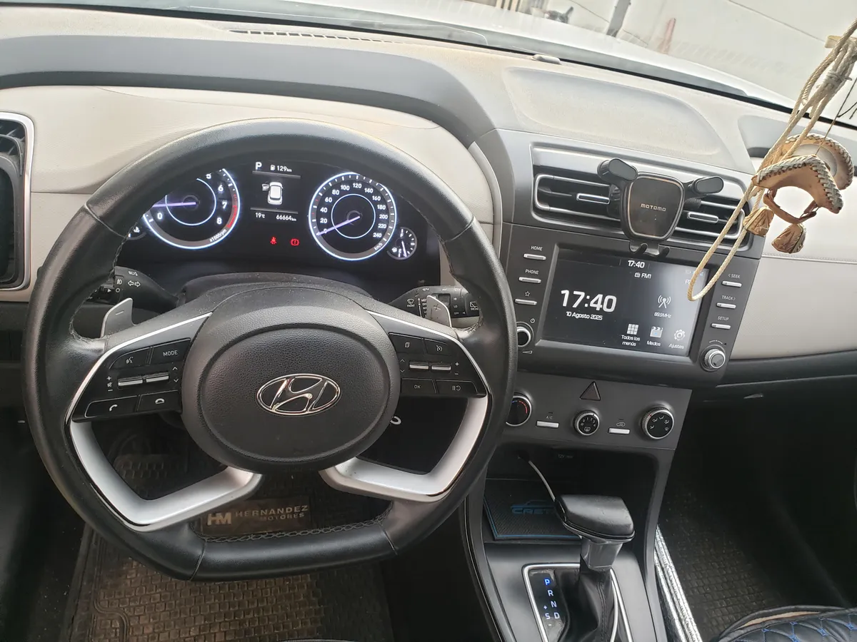HYUNDAI CRETA 1.5 Plus Mt año 2021