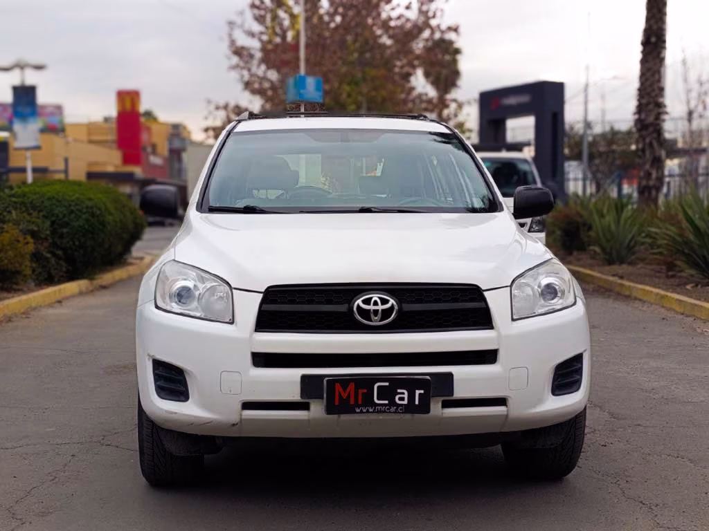 Toyota Rav4 2.4 año 2013