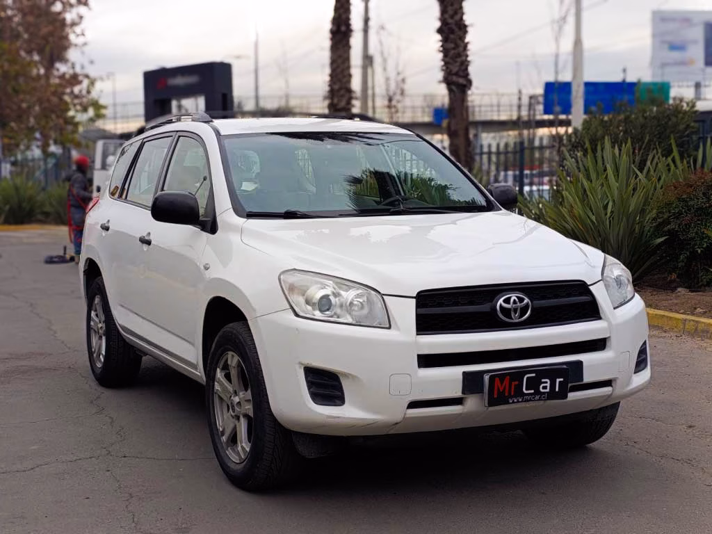 Toyota Rav4 2.4 año 2013