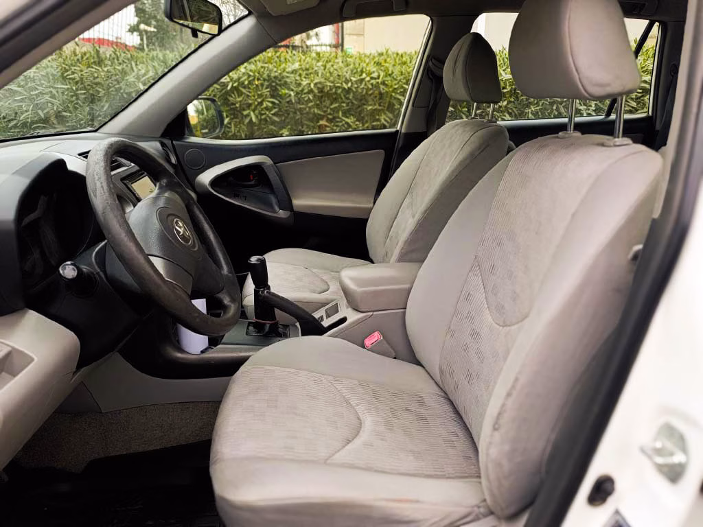 Toyota Rav4 2.4 año 2013