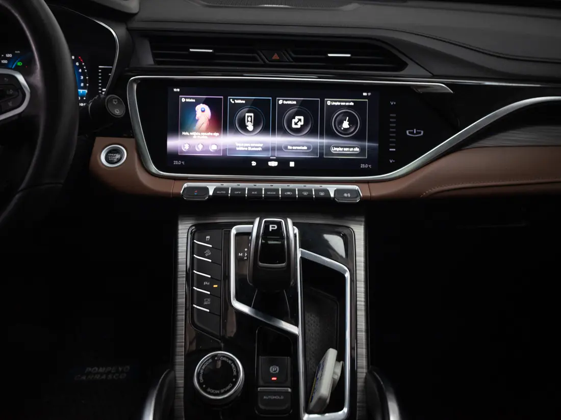 Geely Azkarra Azkarra 1.5 Turbo Luxury At año 2024