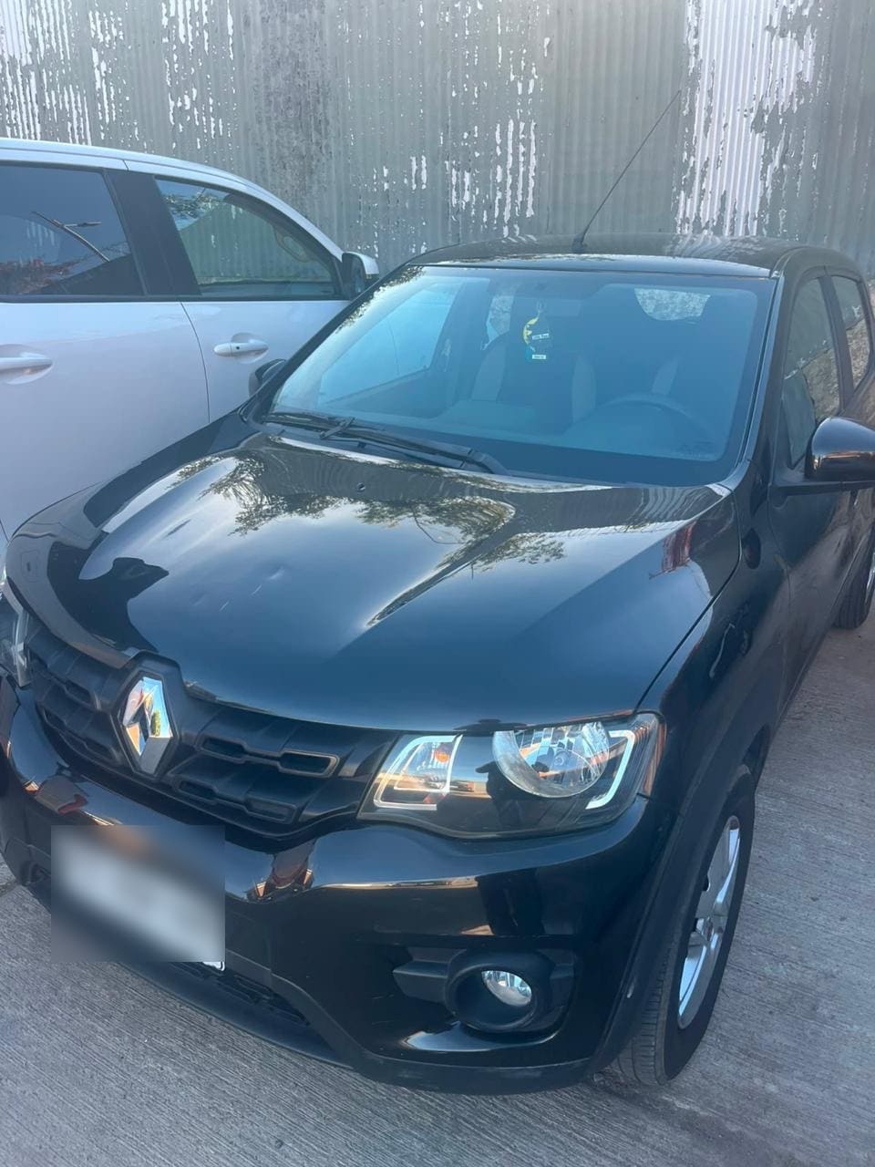 RENAULT KWID 1.0 Hb Intens Mt año 2021
