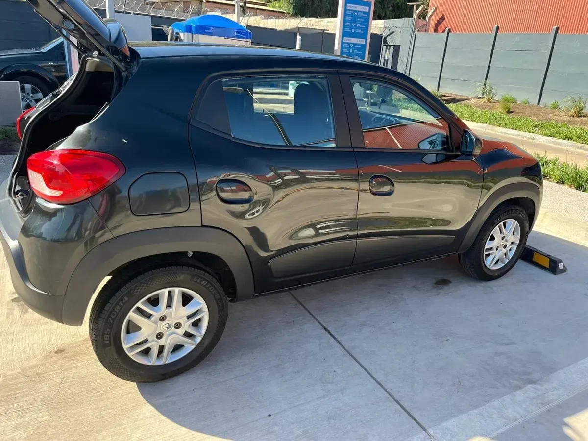RENAULT KWID 1.0 Hb Intens Mt año 2021